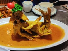 糖醋鲤鱼-闫府私房菜·百年鲁菜(恒隆店)
