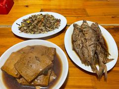-山里人家土菜馆(茅山店)