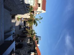 三亚亚龙湾华宇度假酒店(原三亚华宇皇冠假日酒)-三亚亚龙湾雅高美爵酒店