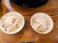 -丽虹云南过桥米线(兴工街店)