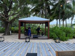 -三亚艾迪逊酒店·海滩烧烤 BARBACOA·现场乐队·浪漫晚餐·烧烤海鲜