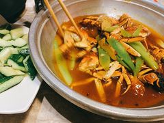 黄焖大闸蟹-沪小胖小龙虾(淮海中路旗舰店)