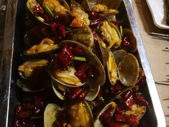 -喝丢一只鞋辣炒海鲜小烧烤(三八广场店)