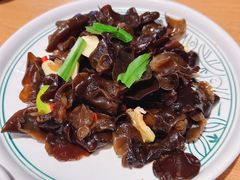美味泡木耳-云海肴·汽锅鸡·云南菜(东坝金隅店)