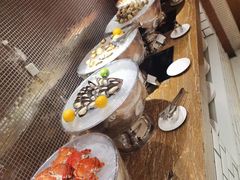 -湖景知味西餐厅•自助餐• 轻食(南京金茂威斯汀大酒店)