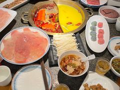 -小天鹅火锅·一线江景洪鼎旗舰店(洪崖洞店)