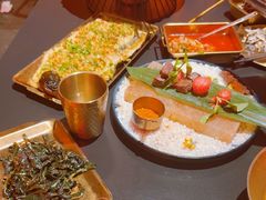 -何师烧烤Pro ··江湖川菜·小龙虾·精酿啤酒(太古里旗舰店)