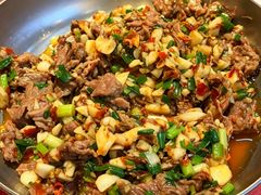 -肉店炸炸炸·铁板孜然牛肉