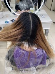 -十六番发型师事务所