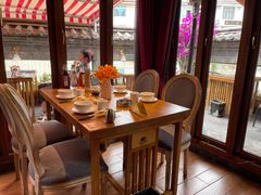 包厢-隔壁老王·家常云南菜(花巷店)