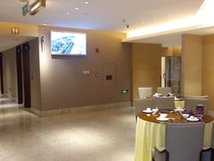 大堂-广州中心皇冠假日酒店·百粤楼
