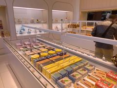 -好利来(第五郡店)