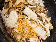 -菌乡缘·野生菌蒸汽鱼火锅(江边夜市店)