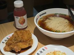 -朱新年·苏式汤团·面点(北寺塔店)