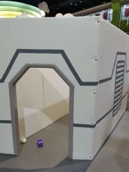-玩塾品格乐园(宇宙太空龙旗店)