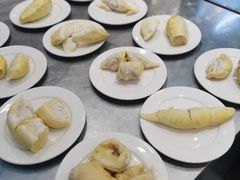 榴莲-半岛听涛蒸汽海鲜自助(K11店)