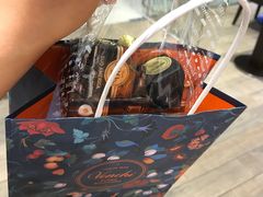 -VENCHI 闻绮(北京国贸商城店)