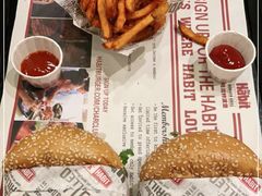 -The Habit Burger Grill 哈比特汉堡(爱琴海店)
