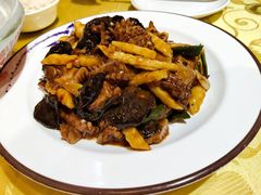 火爆腰花-陈寔包子王·卤煮小肠·京味小吃(龙潭店)