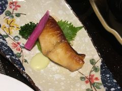 -千鹤日本料理(穿山路店)