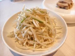 胶东白菜拌海蜇丝-醉辉皇原味海鲜江南菜(成都大魔方店)