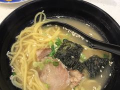 骨头汤拉面-京樽回転寿司(奥林匹克店)