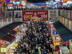 -万达广场(南昌红谷滩店)