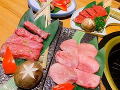 -炼火烤肉店