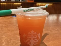 -星巴克(深圳龙华和平里店)