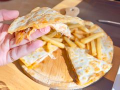 羊肉奶酪薄饼-ALAMEEN阿拉伯餐厅(三里屯店)