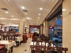 -鑫巴蜀小镇 · 水煮鱼专研店(玉桥店)
