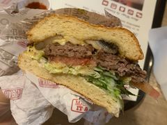 -The Habit Burger Grill 哈比特汉堡(复兴soho店)