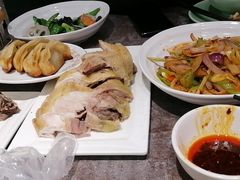 手抓羊肉-贯贯吉·清真餐厅(浙江中路店)