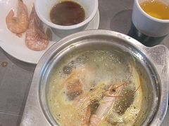 -遇上西雅图多融合海鲜自助餐厅(中房金谊广场店)