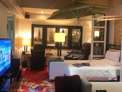 -喜鹊愉家酒店(郑州曼哈顿博览中心地铁站店)