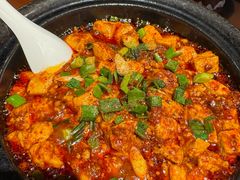 -万重锦·人文川菜馆(骡马市店)