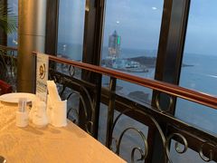 靠窗位-汇泉王朝大饭店-旋转餐厅(南海路店)