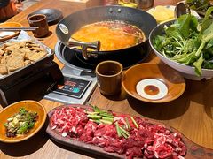 -贵厨酸汤牛肉(花果园国际中心店)