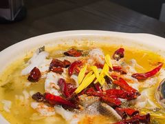 -酸渡·老坛酸菜鱼·现炒下饭菜(港惠新天地店)