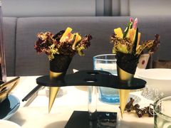 -港丽餐厅(高德置地店)