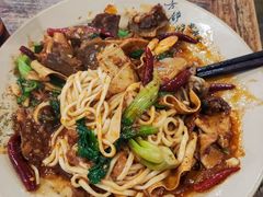 -方铲铲·成都板凳面(滨江银泰店)