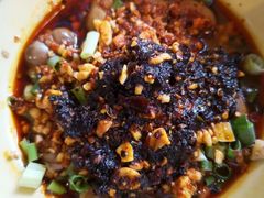 -拈签一笑黄牛肉辣卤串串