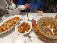 -绿草地·湘菜(7mall店)