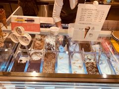 -VENCHI 闻绮(北京国贸商城店)