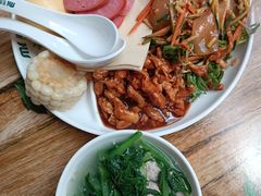 -梦航彩虹之约自助餐厅(华府天地店)