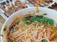 -陇上全荟兰州传统牛肉面(延吉路店)