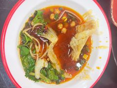 -烧哥美蛙肥肠鱼火锅·十五年社区店