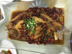 -甘井子区冠豪主题婚礼酒店宴会厅(机场店)