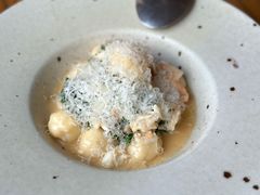 帝王蟹肉佐意式鲜奶土豆芝士球-BOR Eatery(安福路店)