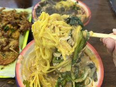 -嘎嘎香·大茶缸麻辣烫
